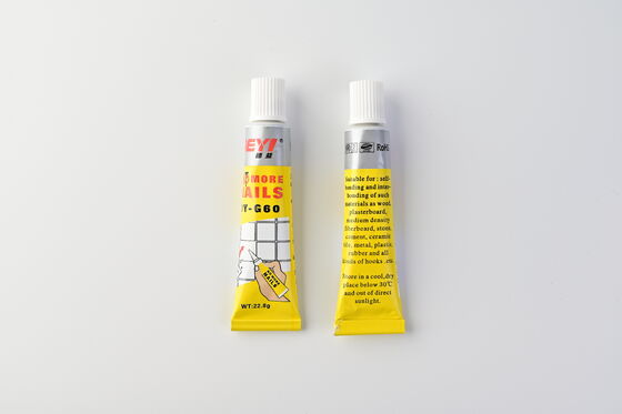 No More Nails Glue Mocny, płynny klej do paznokci na bazie SBS, idealny do montażu konstrukcji i zastosowań produkcyjnych